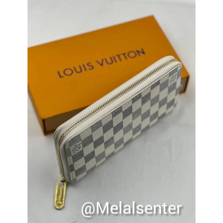 کیف پول و مدارک زنانه لویی ویتون با کیفیت اعلا